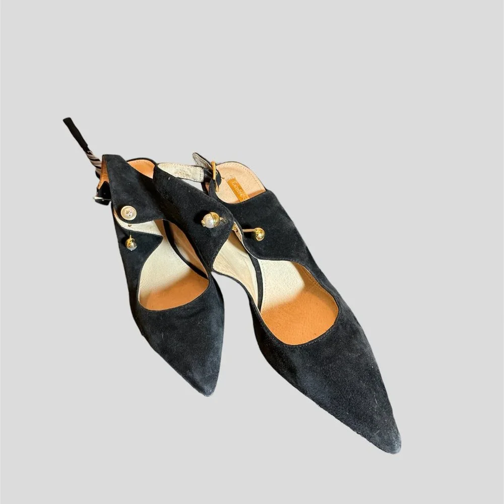 Louise Et Cie size 10 black suede sling back pumps with pearl details